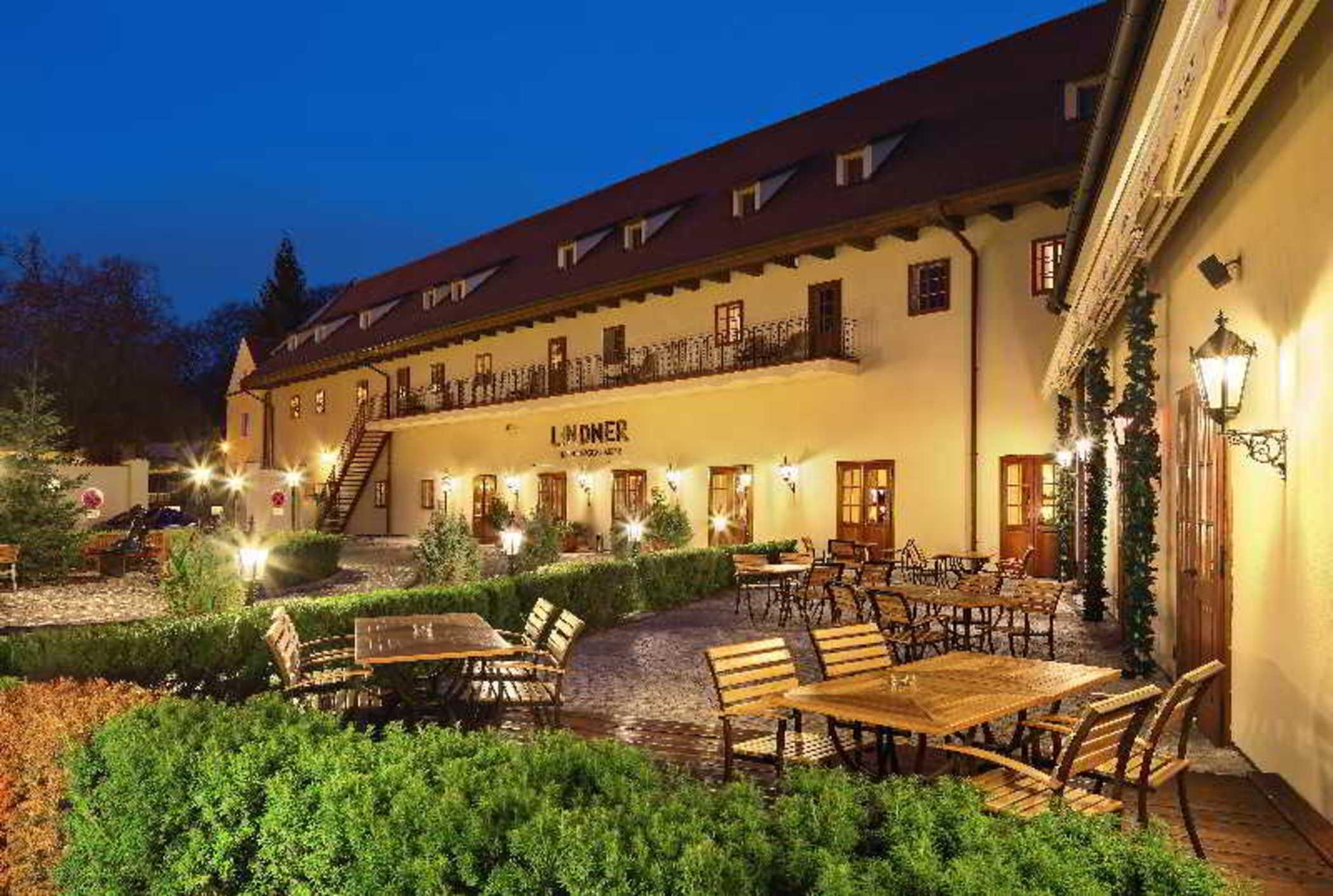 Lindner Hotel Prague Castle, Part Of Jdv By Hyatt Luaran gambar