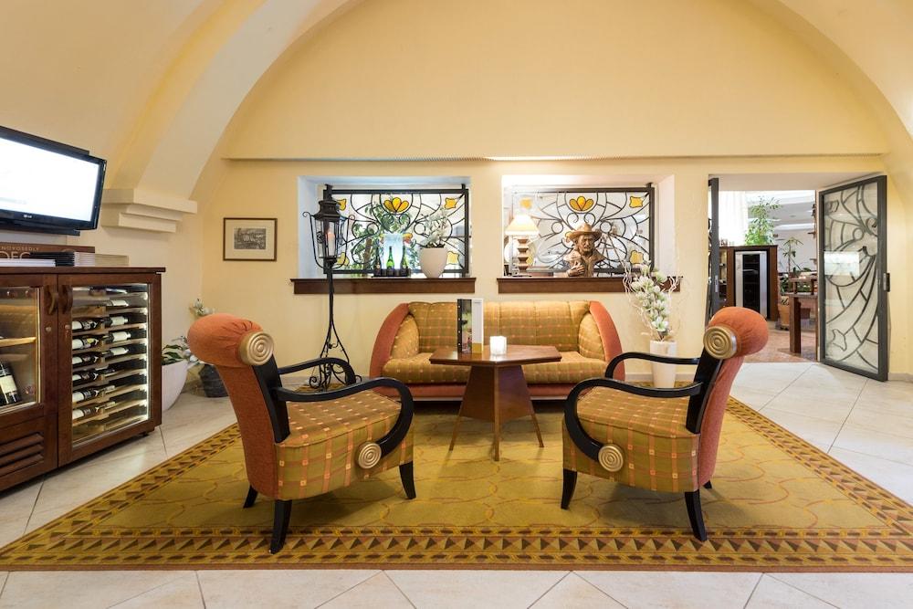 Lindner Hotel Prague Castle, Part Of Jdv By Hyatt Luaran gambar