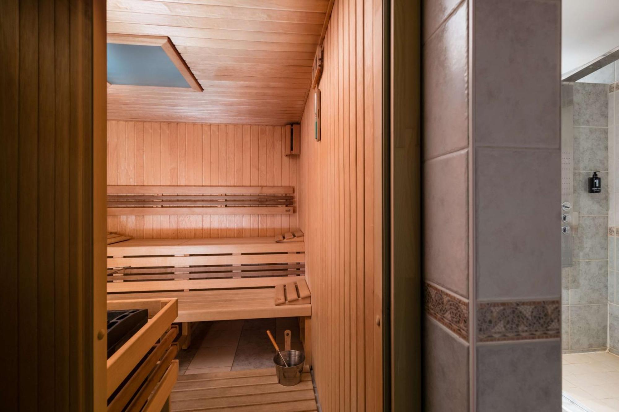 Lindner Hotel Prague Castle, Part Of Jdv By Hyatt Luaran gambar