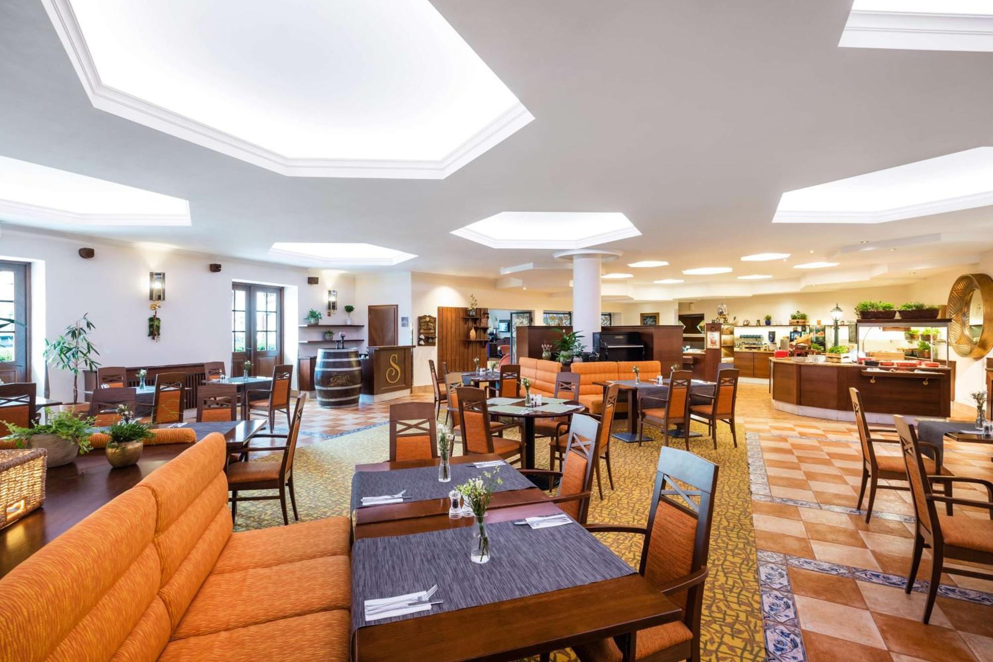 Lindner Hotel Prague Castle, Part Of Jdv By Hyatt Luaran gambar